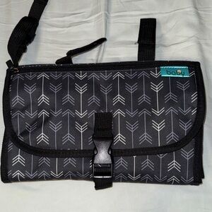 Black and Gray Travel Bag